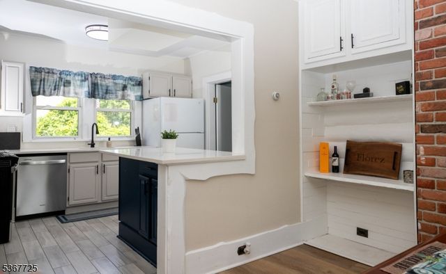 15 Blakely Ave, Rockaway Twp., NJ 07801