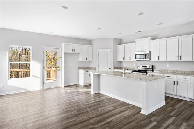 122 S Mill Creek Court, Woodstock, GA 30188