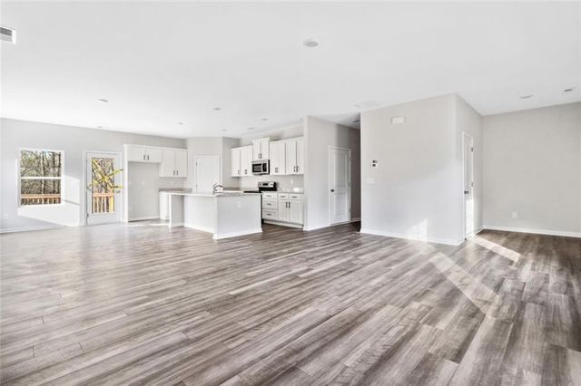 122 S Mill Creek Court, Woodstock, GA 30188