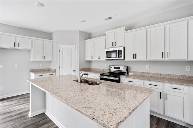 122 S Mill Creek Court, Woodstock, GA 30188
