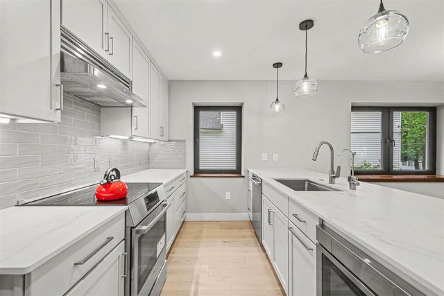 720 Eastern Avenue, Grand Rapids, MI 49503