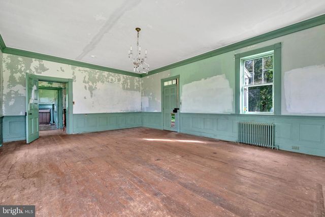 2173 JOHNS HOPKINS RD, Gambrills, MD 21054