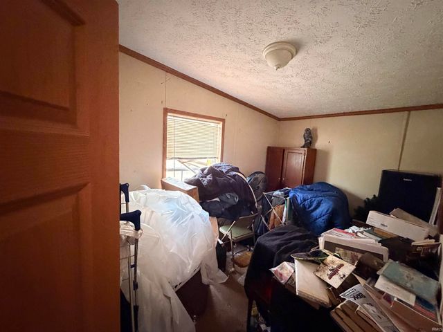 4660 S Calloway Drive, Hardinsburg, IN 47125
