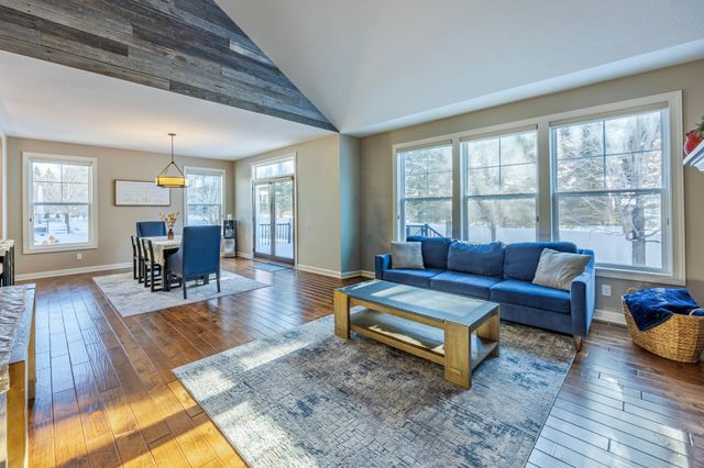 16899 E Lake Drive, Lakeville, MN 55044