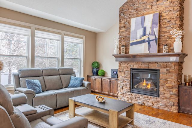 16899 E Lake Drive, Lakeville, MN 55044