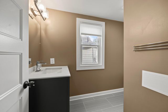 1196 S Ohio Avenue, Columbus, OH 43206