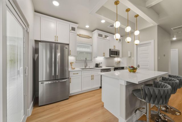 3539 Mt Pleasant Unit-A, Houston, TX 77021