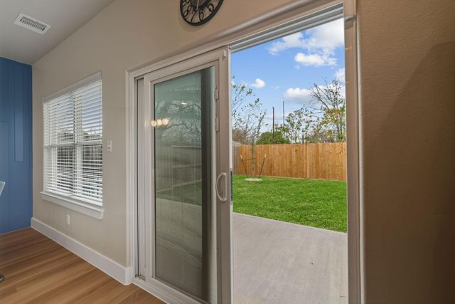 3539 Mt Pleasant Unit-A, Houston, TX 77021