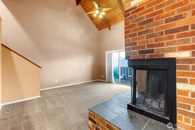 1310 River Road #9, Longview, WA 98632