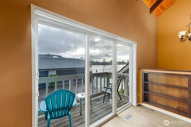 1310 River Road #9, Longview, WA 98632