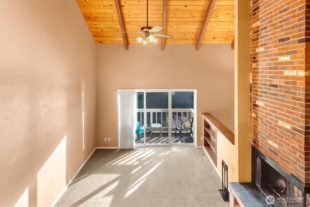 1310 River Road #9, Longview, WA 98632