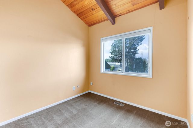 1310 River Road #9, Longview, WA 98632