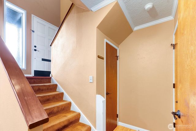 1310 River Road #9, Longview, WA 98632