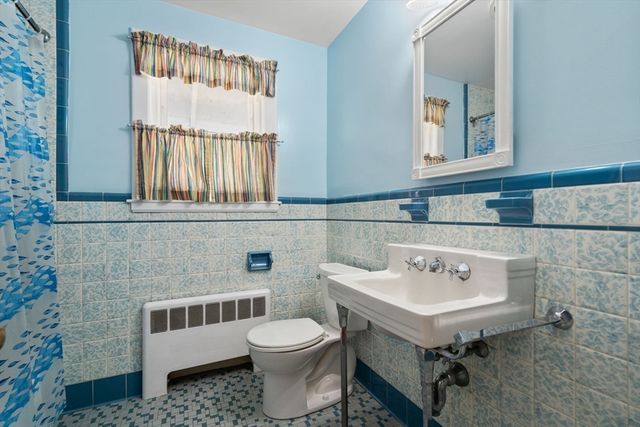 37 School Street, Weston, MA 02493