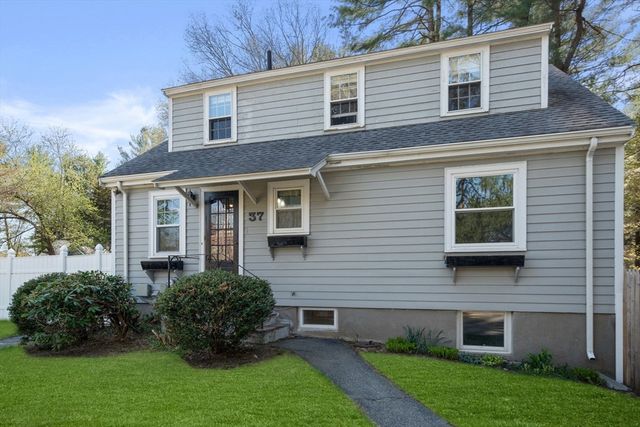 37 School Street, Weston, MA 02493