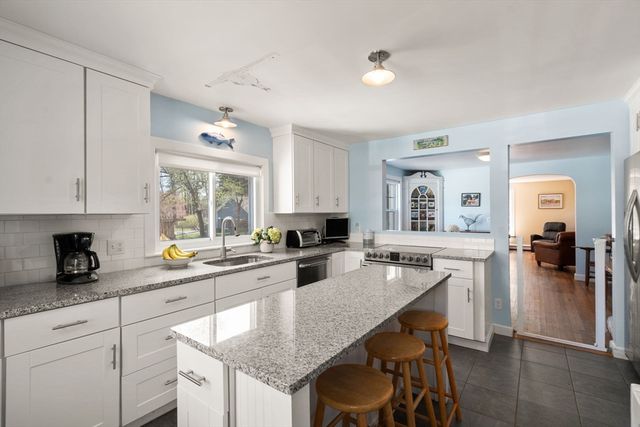 37 School Street, Weston, MA 02493