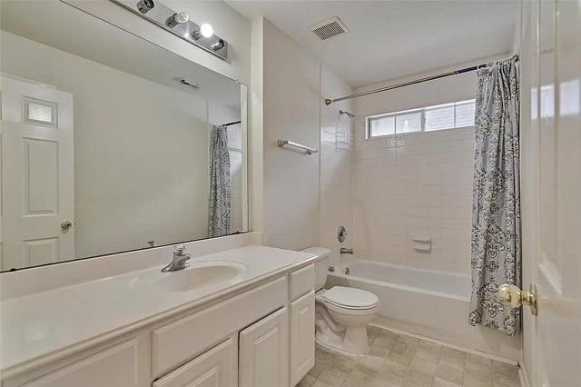 511 Elm Ridge Drive, Spring, TX 77386