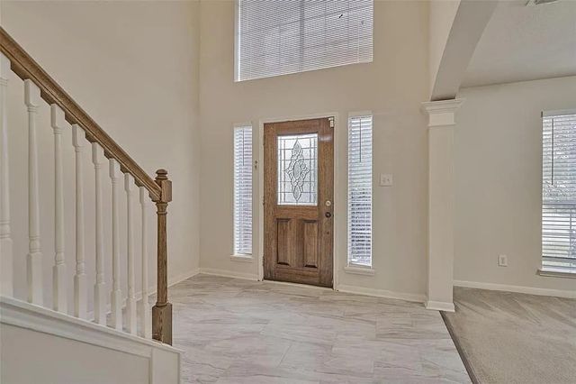 511 Elm Ridge Drive, Spring, TX 77386