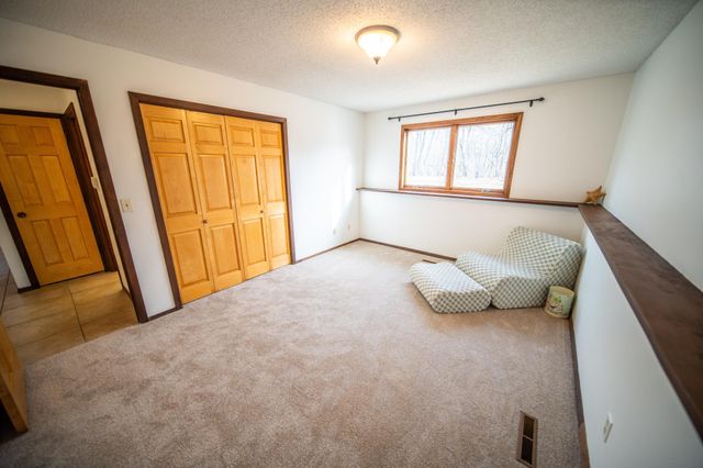 6835 Buckthorn Dr NW, Rochester, MN 55901