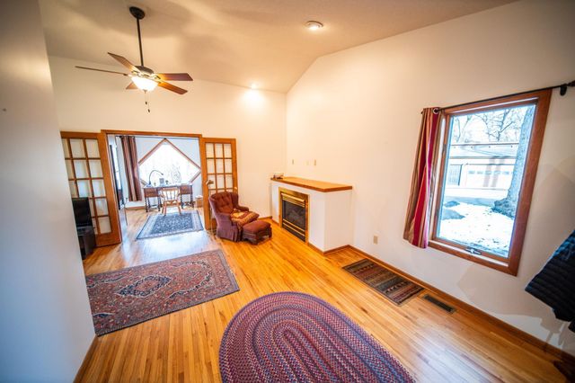 6835 Buckthorn Dr NW, Rochester, MN 55901