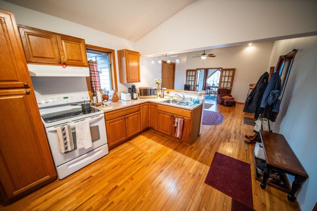 6835 Buckthorn Dr NW, Rochester, MN 55901