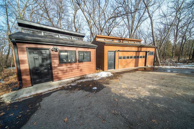 6835 Buckthorn Dr NW, Rochester, MN 55901