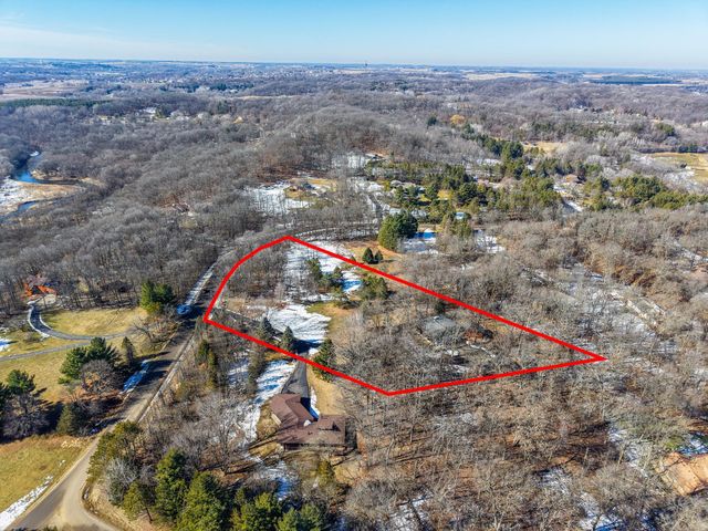 6835 Buckthorn Dr NW, Rochester, MN 55901