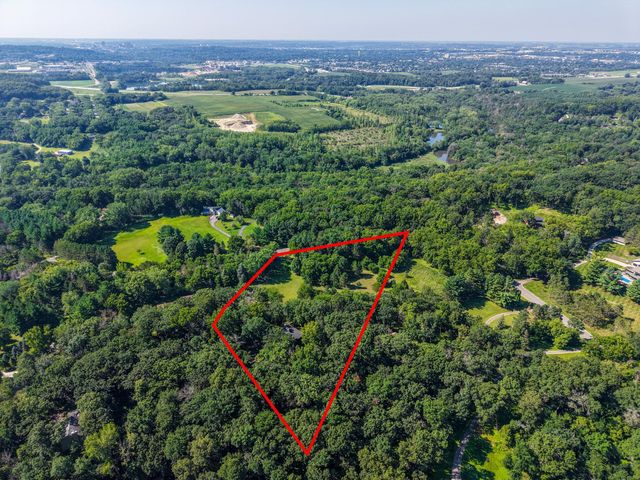 6835 Buckthorn Dr NW, Rochester, MN 55901