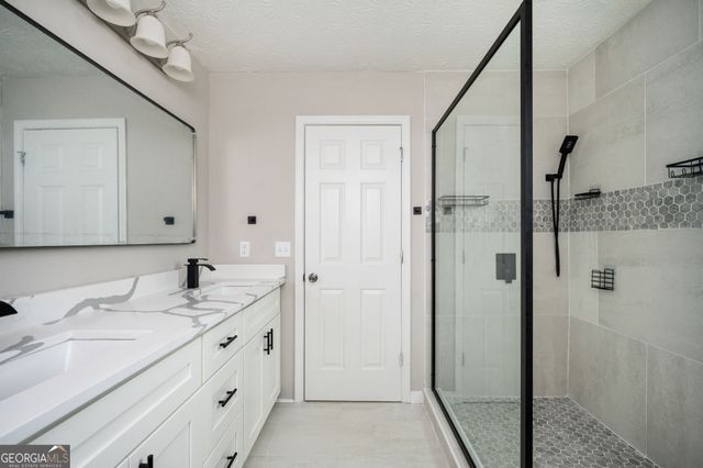 3230 Deer Valley Drive NW, Acworth, GA 30101