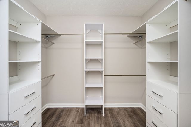 3230 Deer Valley Drive NW, Acworth, GA 30101