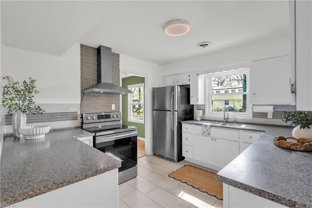 107 Picard DR, Newport News, VA 23602