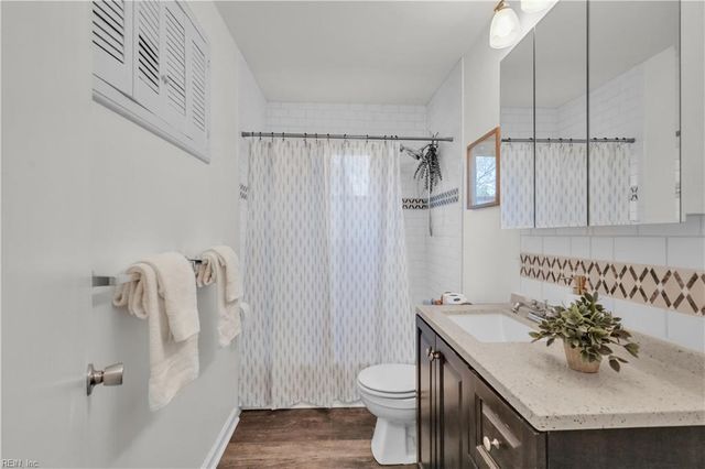 107 Picard DR, Newport News, VA 23602