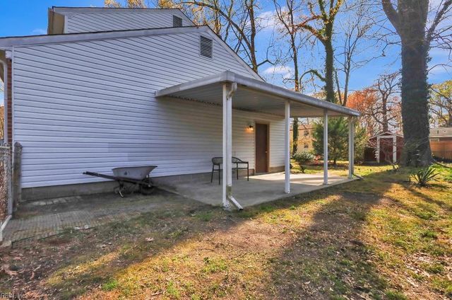 107 Picard DR, Newport News, VA 23602