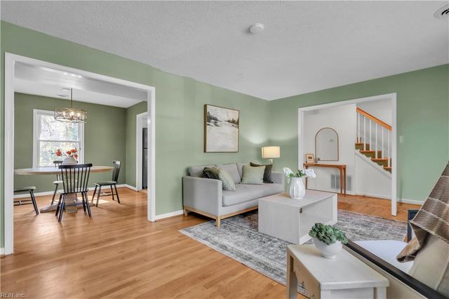 107 Picard DR, Newport News, VA 23602