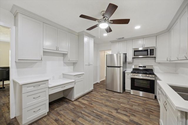 1309 Centennial Drive, Houston, TX 77055