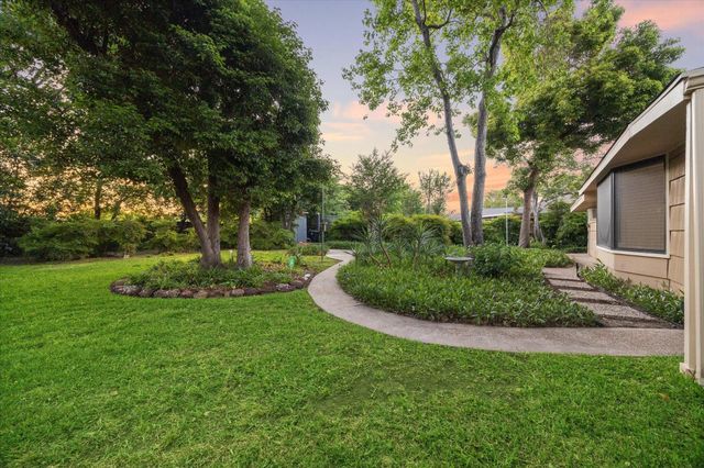 1309 Centennial Drive, Houston, TX 77055