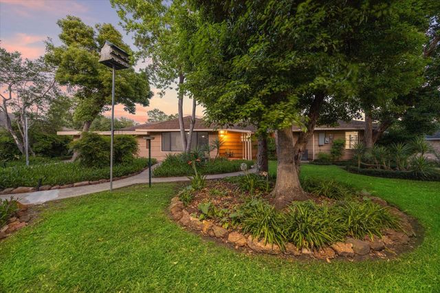 1309 Centennial Drive, Houston, TX 77055