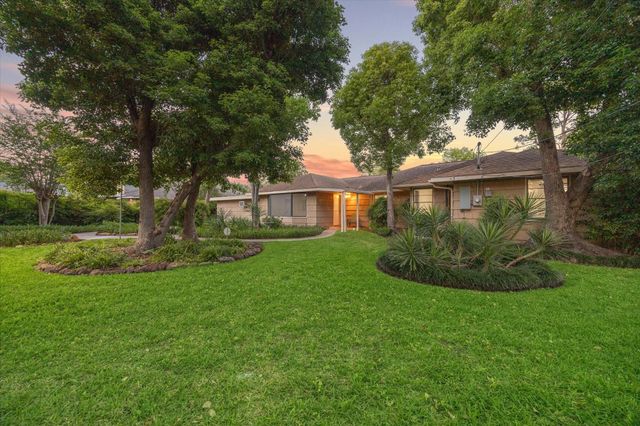 1309 Centennial Drive, Houston, TX 77055