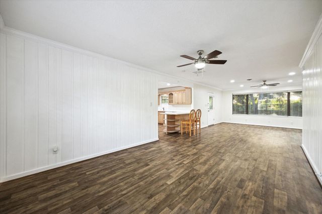1309 Centennial Drive, Houston, TX 77055