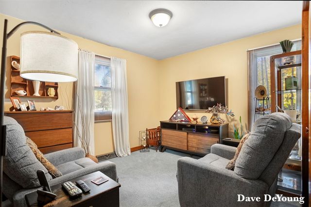 15877 Fendt Farm Road, Holland, MI 49424