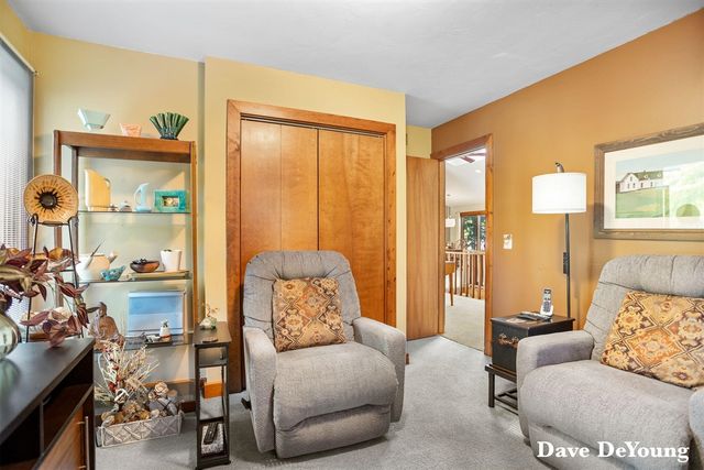 15877 Fendt Farm Road, Holland, MI 49424