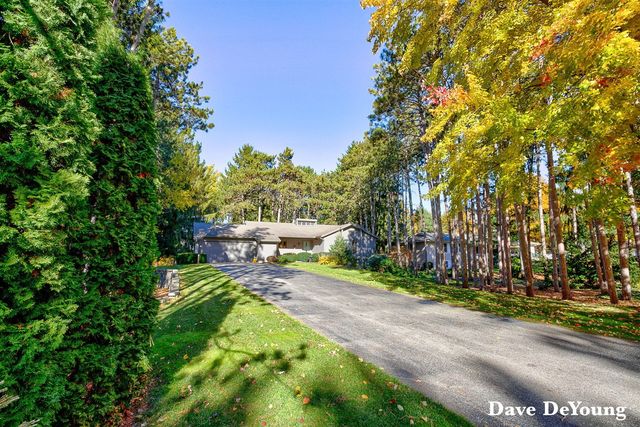 15877 Fendt Farm Road, Holland, MI 49424