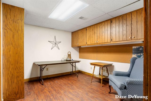 15877 Fendt Farm Road, Holland, MI 49424