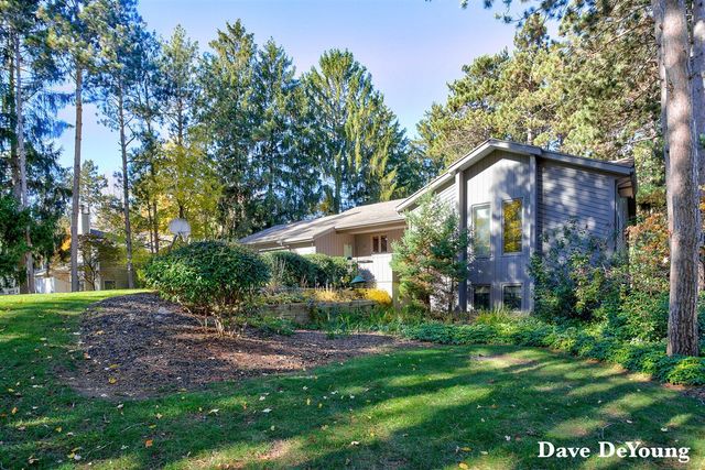 15877 Fendt Farm Road, Holland, MI 49424