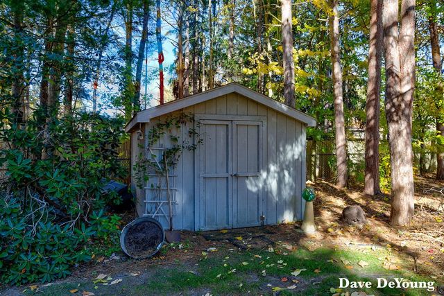 15877 Fendt Farm Road, Holland, MI 49424