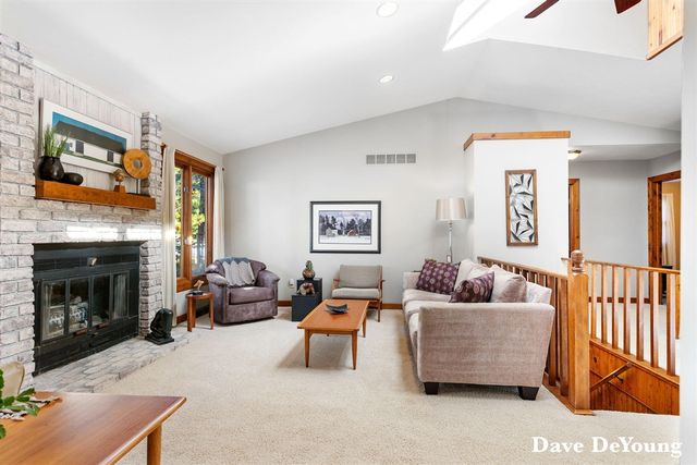 15877 Fendt Farm Road, Holland, MI 49424