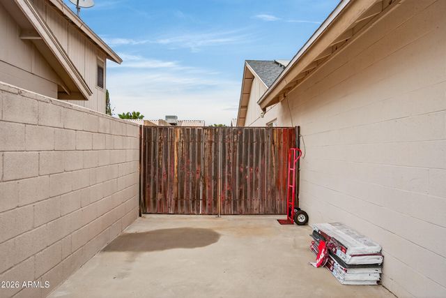 17431 N 85TH Lane, Peoria, AZ 85382