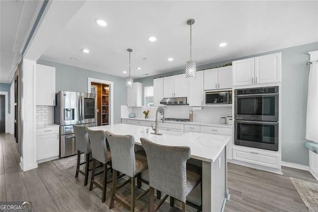 9904 Ashford Green Way, Douglasville, GA 30135