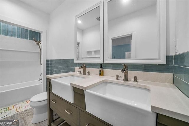 9904 Ashford Green Way, Douglasville, GA 30135