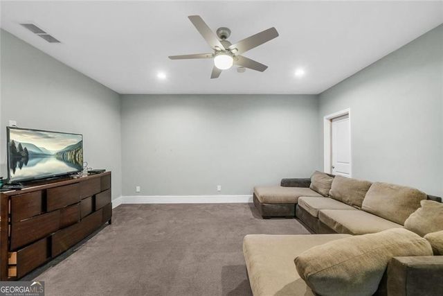 9904 Ashford Green Way, Douglasville, GA 30135